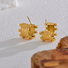 Load image into Gallery viewer, KWEEN EARRINGS