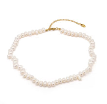 Load image into Gallery viewer, KENNEDY PEARL NECKLACE