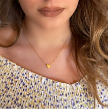 Load image into Gallery viewer, DAINTY HEART NECKLACE - Katie Rae Collection
