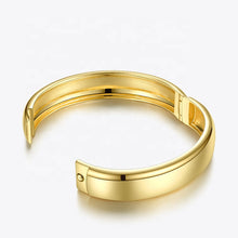 Load image into Gallery viewer, ROMI BRACELET - Katie Rae Collection