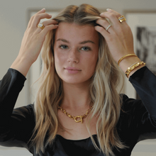 Load image into Gallery viewer, SHE&#39;S ALL THAT NECKLACE
