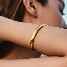 Load image into Gallery viewer, CLASSIC TUBE BANGLE
