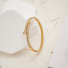Load image into Gallery viewer, LEAH BRACELET - Katie Rae Collection
