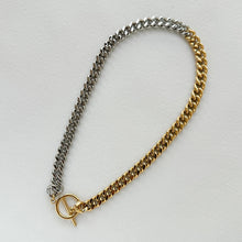 Load image into Gallery viewer, METAL CLASH NECKLACE
