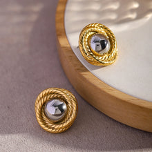 Load image into Gallery viewer, DUCHESS EARRINGS
