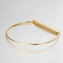 Load image into Gallery viewer, DAINTY BAR BRACELET
