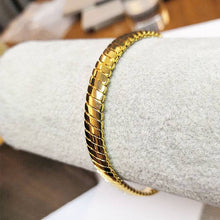 Load image into Gallery viewer, FOXY BRACELET
