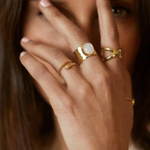 Load image into Gallery viewer, FELIX RING - Gold Ring - 18k Gold - Katie Rae Collection
