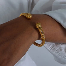 Load image into Gallery viewer, RORY BRACELET
