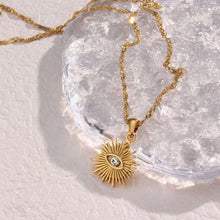 Load image into Gallery viewer, LULU EVIL EYE NECKLACE
