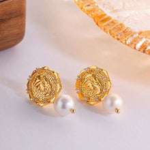 Load image into Gallery viewer, VINTAGE PEARL EARRINGS
