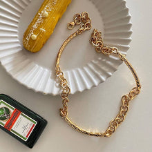 Load image into Gallery viewer, DAVINA NECKLACE
