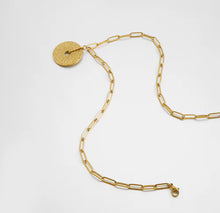 Load image into Gallery viewer, MODA DISC NECKLACE
