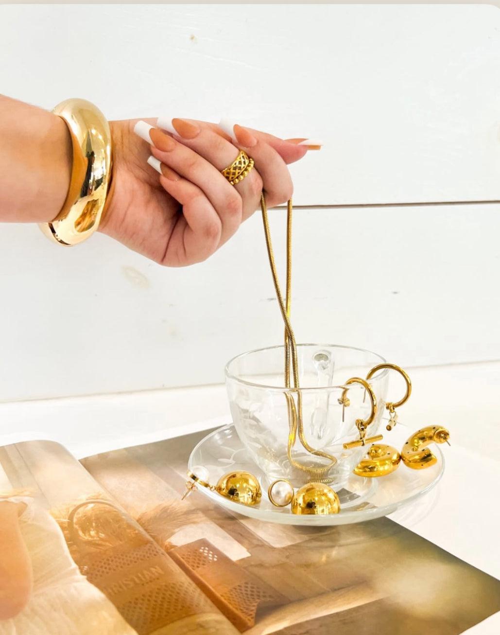 OLD MONEY BANGLE