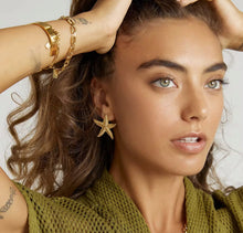 Load image into Gallery viewer, STAR TIDE EARRINGS
