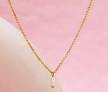 Load image into Gallery viewer, PEARL DROP NECKLACE
