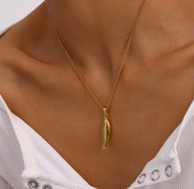 Load image into Gallery viewer, RIBA NECKLACE
