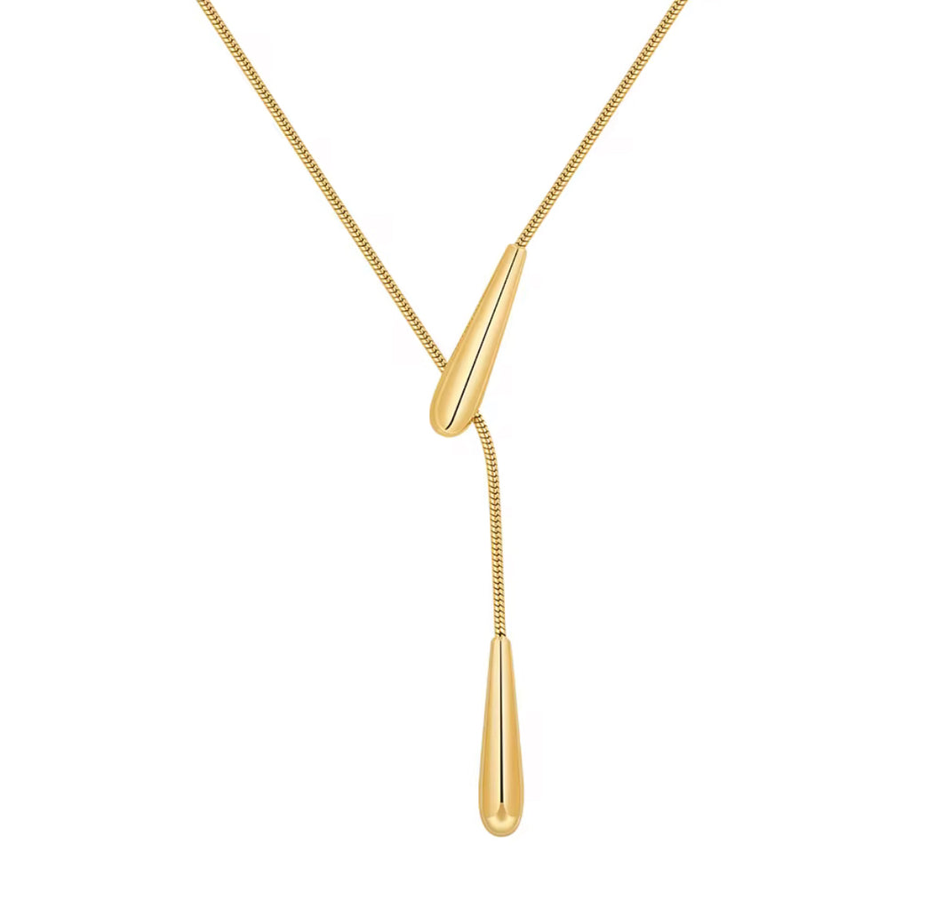 KLARA NECKLACE