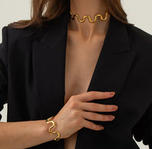 Load image into Gallery viewer, HOT SHOT CHOKER

