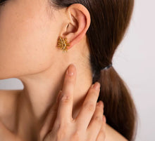 Load image into Gallery viewer, SPARKLE EARRINGS
