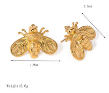 Load image into Gallery viewer, QUEEN B STUD
