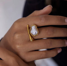 Load image into Gallery viewer, MONACO PEARL RING
