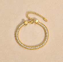 Load image into Gallery viewer, SPOTLIGHT BRACELET
