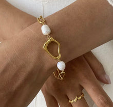 Load image into Gallery viewer, DYNASTY BRACELET

