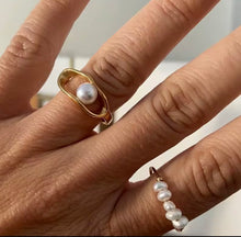 Load image into Gallery viewer, PAIGE PEARL RING
