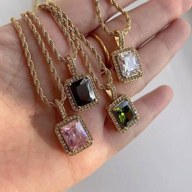 BRYANNA PENDANT NECKLACE