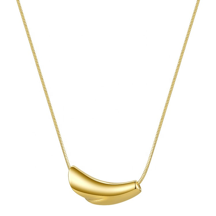 CRESCENT NECKLACE