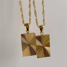 Load image into Gallery viewer, SUN&#39;S OUT PENDANT - Katie Rae Collection
